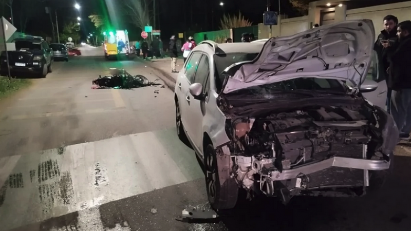Una borracha atropelló y arrastró a un motociclista hiriéndolo seriamente